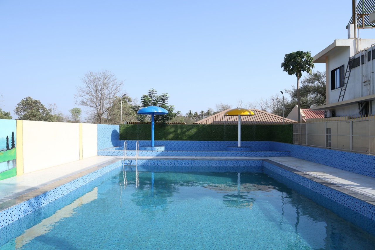 lap pool